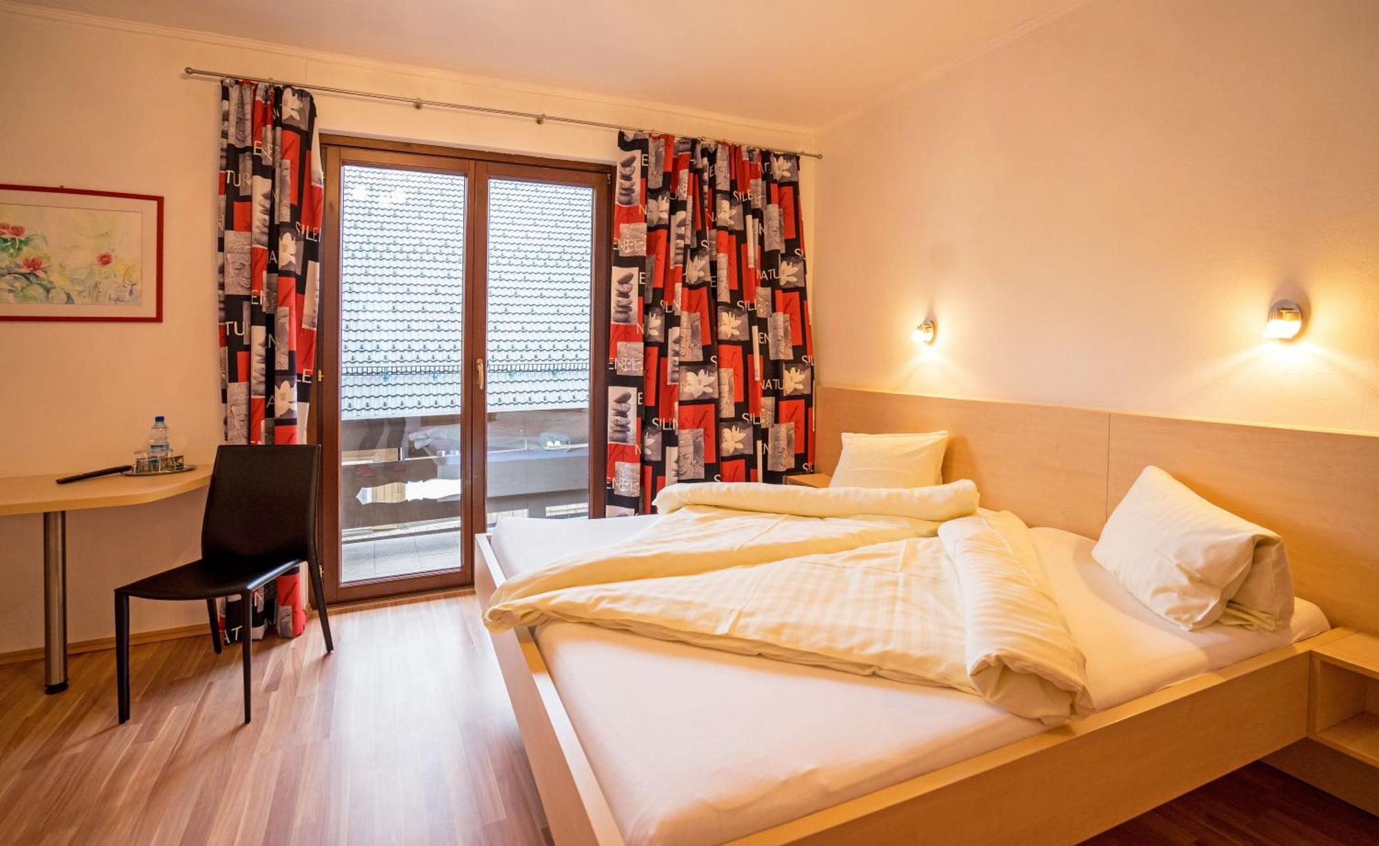 Hotel Haus Stampfer Weissensee Habitación foto