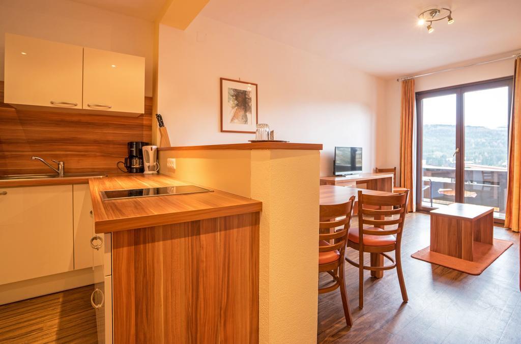 Hotel Haus Stampfer Weissensee Habitación foto